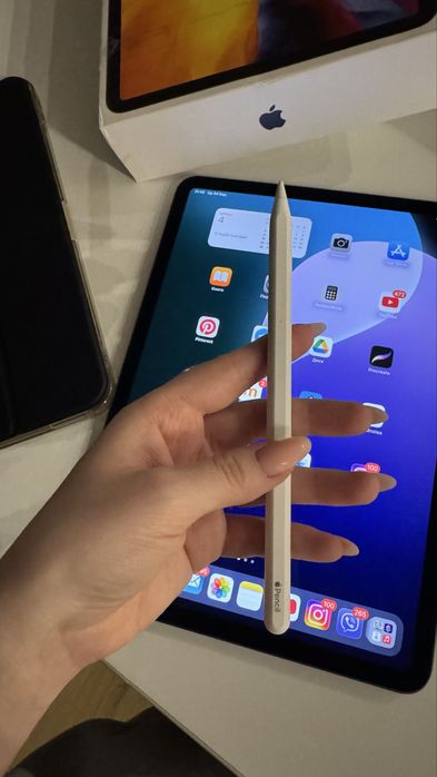 iPad Pro 11 (2020) | 256GB | + Apple Pencil, коробка + чек