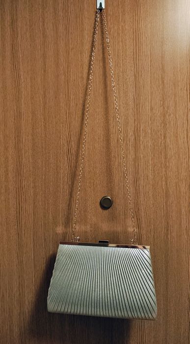 Boska złota torebka wizytowa Great Gatsby kopertówka