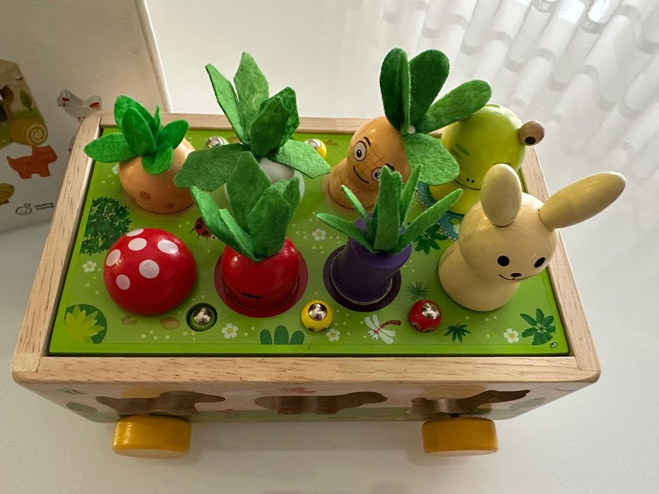 Quinta com Animais / Legumes de Madeira Encaixe