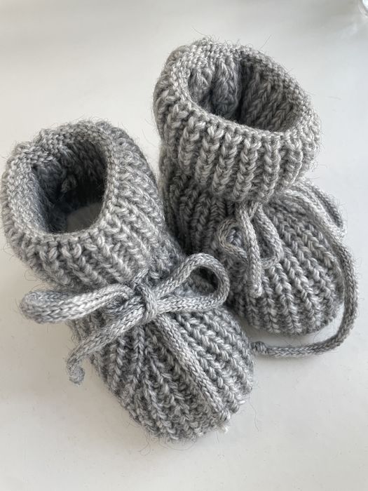 Дитячі пінетки для малят від 3-12 місяців