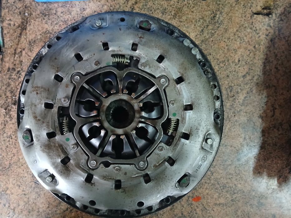 Dwumas, koło dwumasowe, sprzęgło, Renault, Volvo  1.9 dci ,120km.