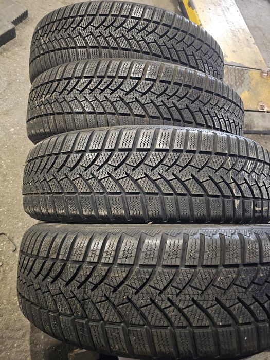 Koła Zimowe Renault Scenic IV-R20 5x114.3-Semperit 8mm+ Czujniki