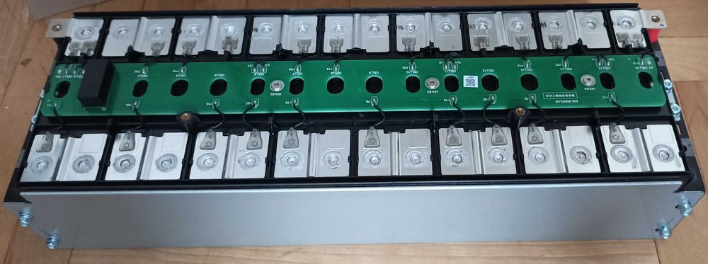 Bateria Ogniwa  LiFePo4  LFP  51,2V   20zł  za ogniwo 32Ah