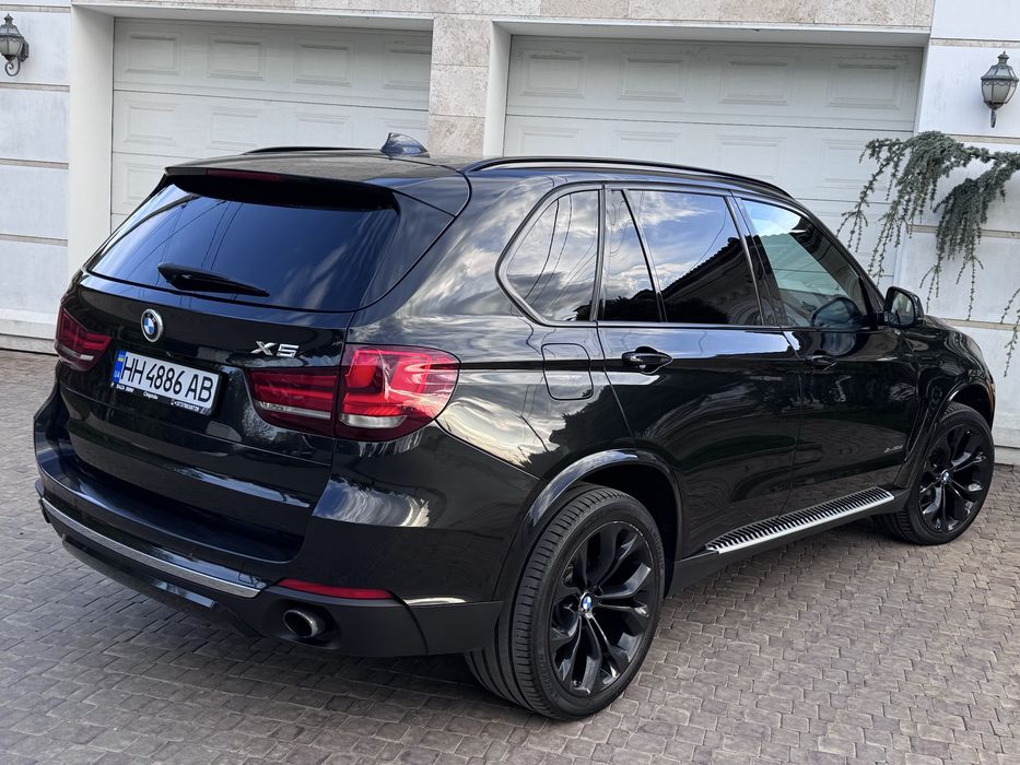 Продам BMW X5 F15 3.0 дизель 2014 год