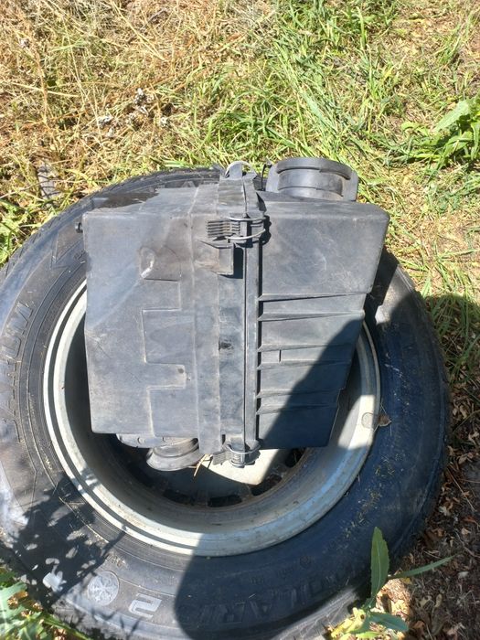 Корпус фільтра w124 m104