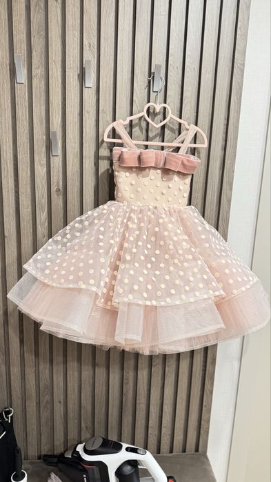 Дитячк сукня, 116-122 см, 5-7 років