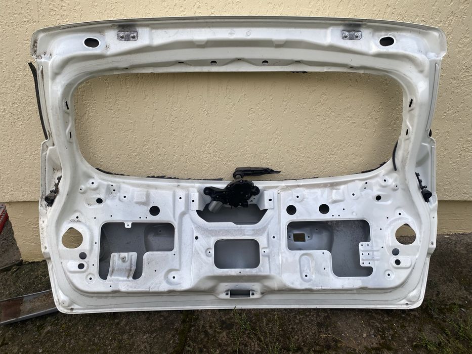 Задня кришка багажника (ляда) Nissan Qashqai j10