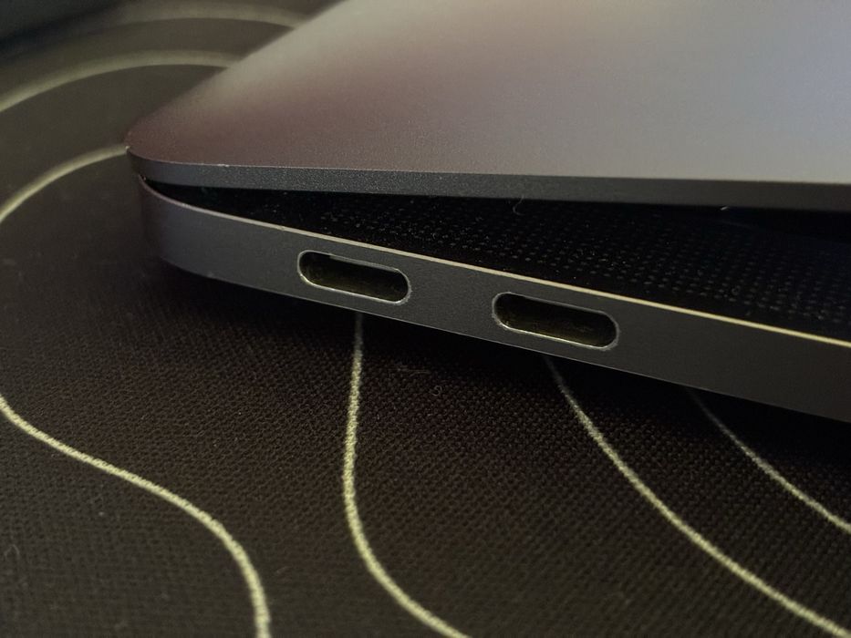 Macbook Pro 2017 em bom estado!