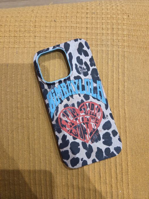 capa iphone 16 pro bimba y lola