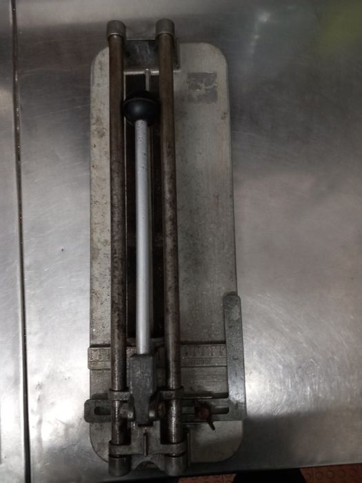 Máquina cortar azulejo e tijoleira