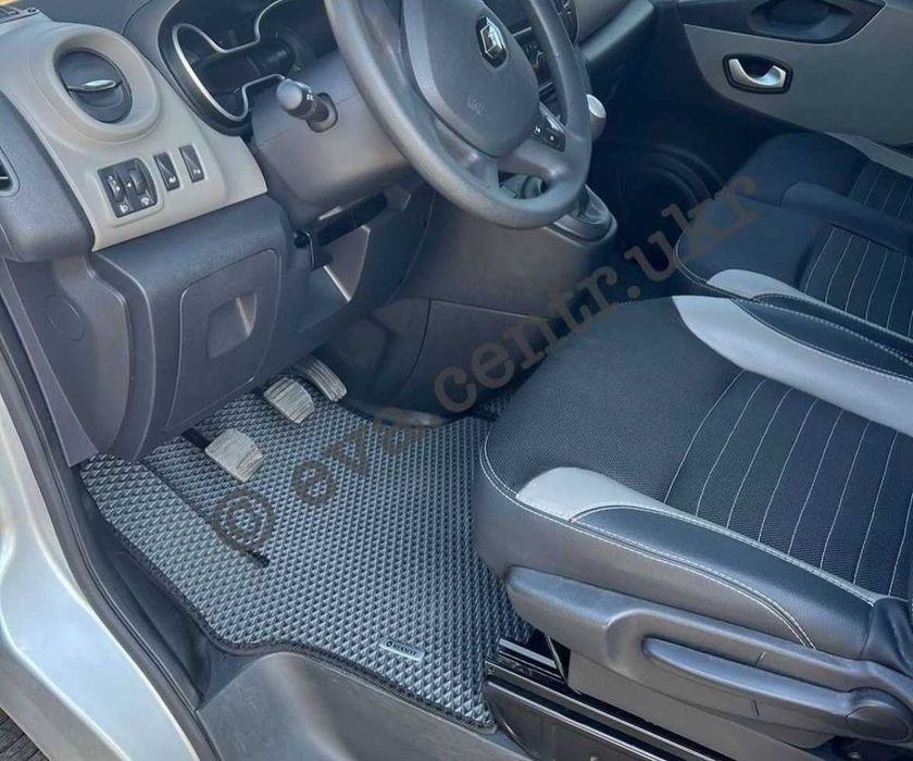 Коврики в Бус Renault Trafic Opel Vivaro VW Crafter MB Vito Sprinter | Килимки + Лого