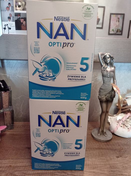 Dwa nowe opakowania mleka dla dzieci  Nestle nan optipro 5