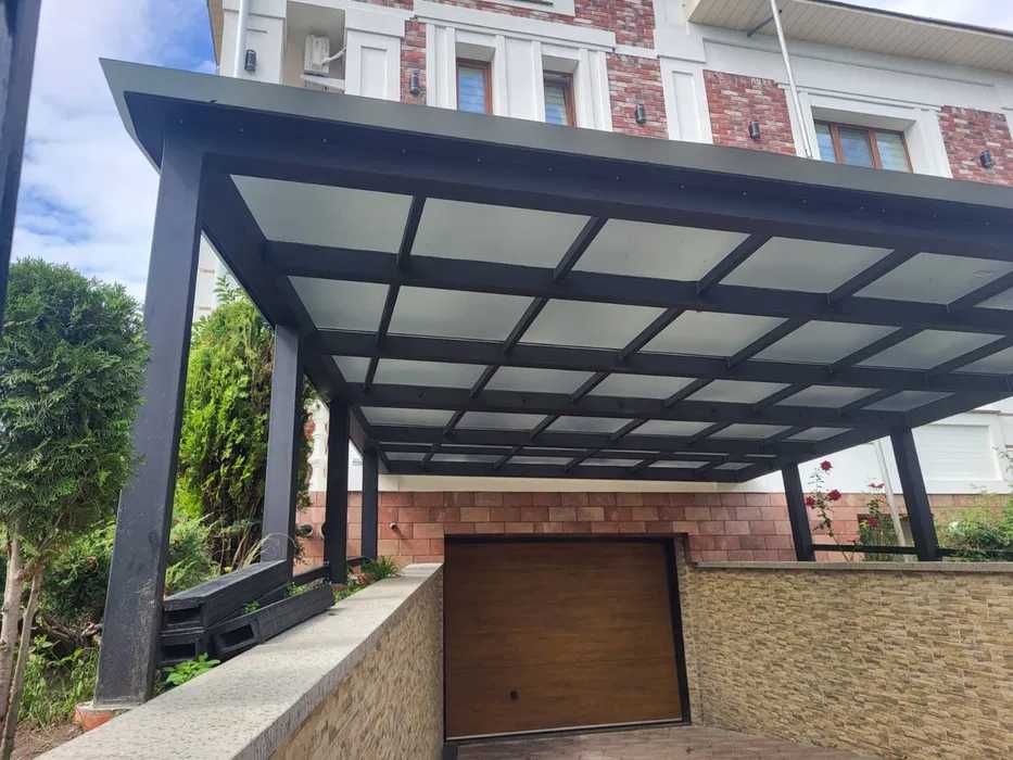 Навіси тераси альтанки госпблоки автонавіси