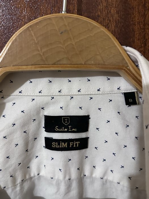 Camisa nova em muito bom estado