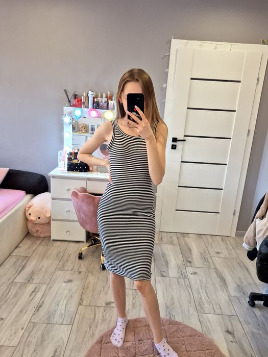 Letnia sukienka w paski