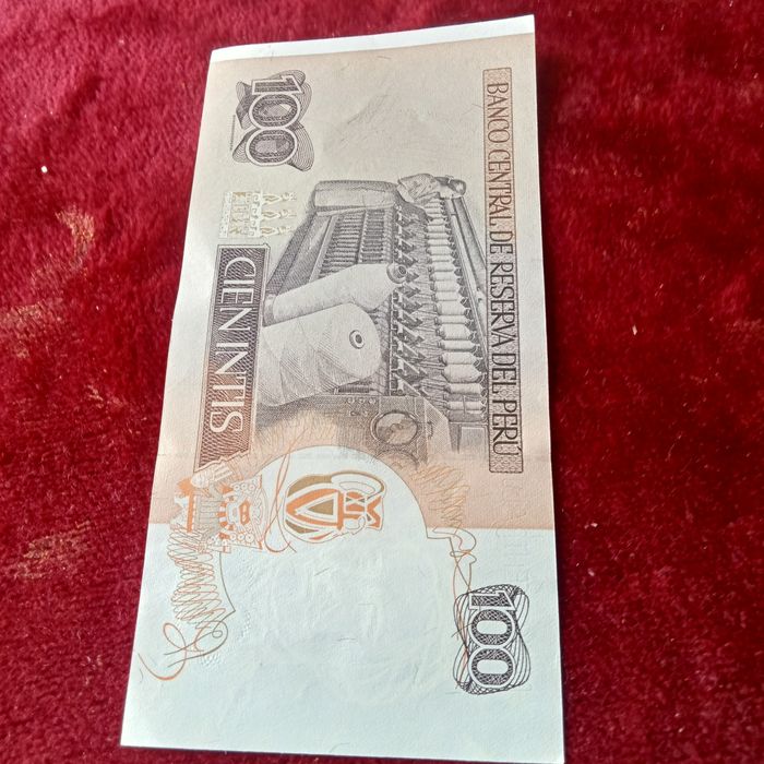 Nota 100 intis   Peru