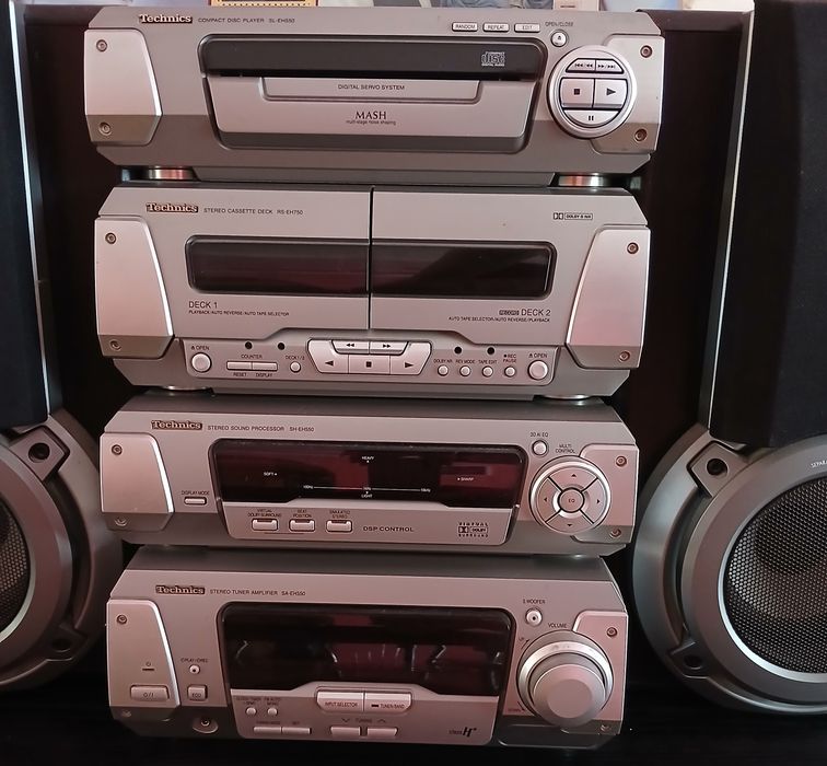 Продам музичний центр