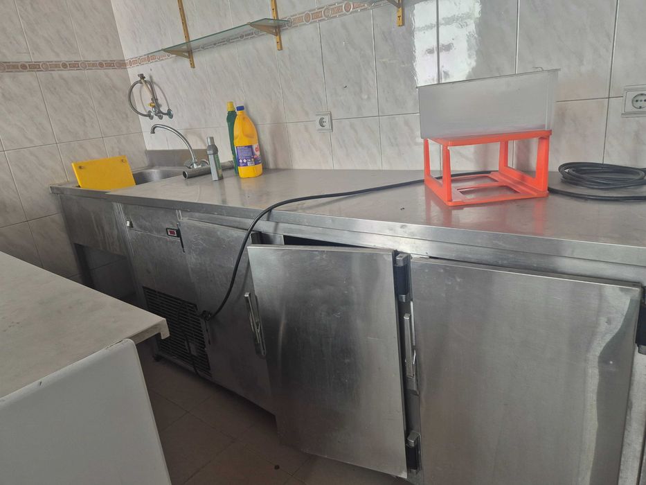 Vendo equipamento de recheio de churrasqueira