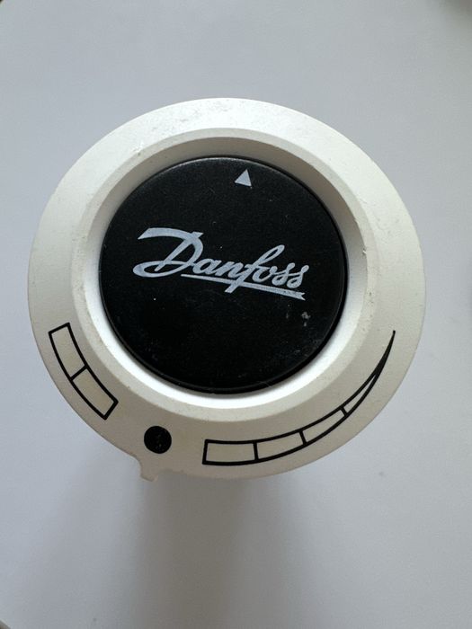 Терморегулятор для радіатора Danfoss