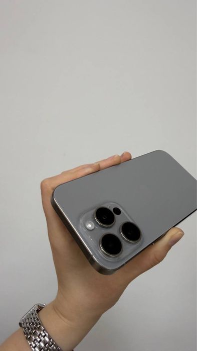 Iphone 15 pro 256 gb (natural titanium)