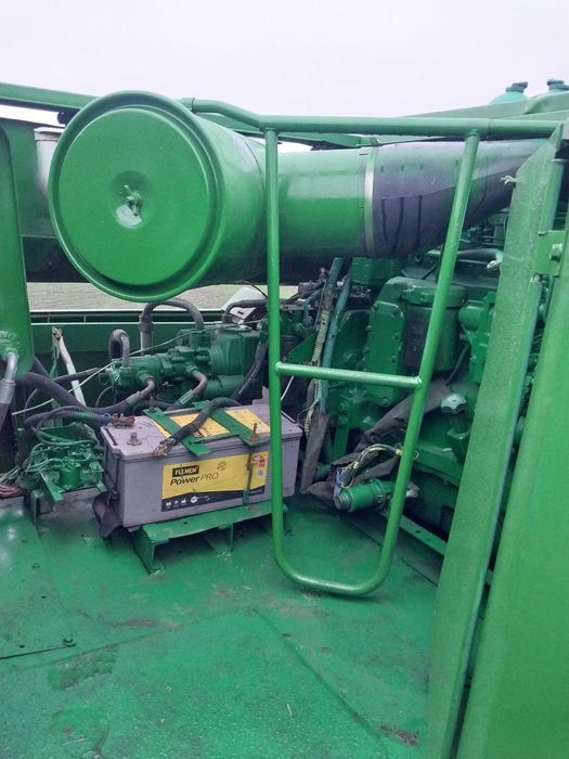 Терміново Продам Комбайн (Джон Дир) John Deere 9500