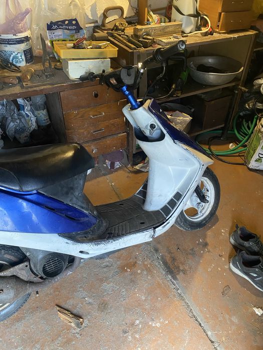 Скутер Honda Dio