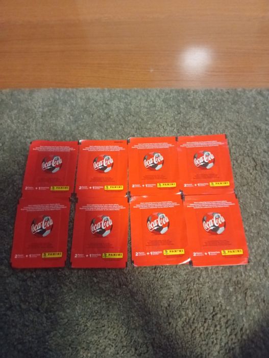 Vendo  Últimas unidades  saquetas de cromos coca cola mundial 2026