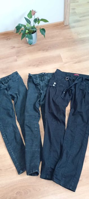 Ubrania damskie w stanie bardzo dobrym