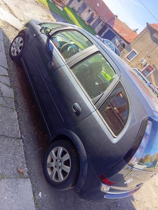 Sprzedam samochod osobowy marki Opel Meriva