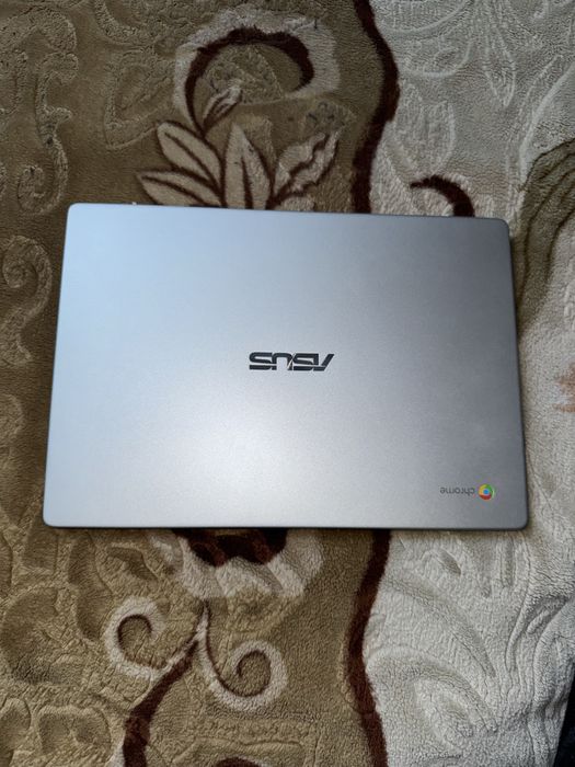 Chromebook Asus