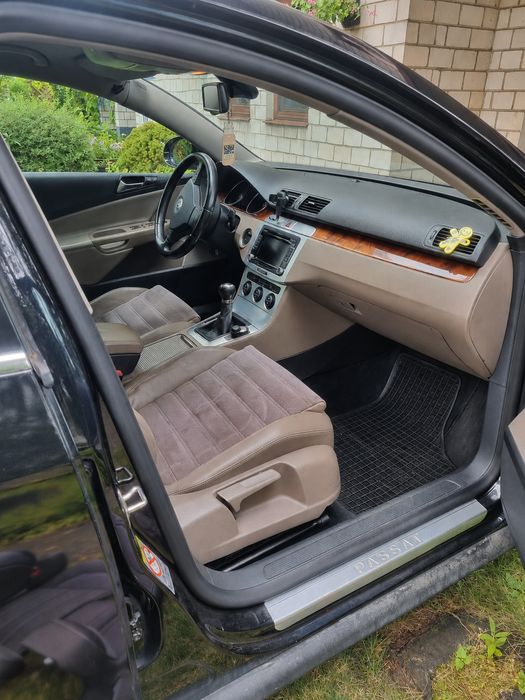 VW Passat b6 2008 2.0 CR Bogate wyposażenie