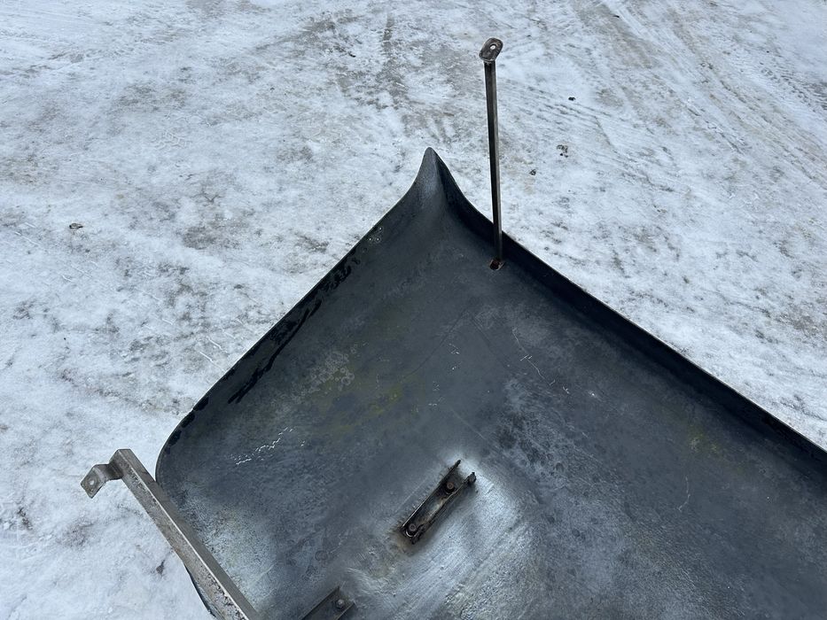 Спойлер на кабіну