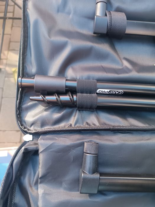 Набір з двох стійок і двух буз-барів Carp Pro Buzz & Sticks Kit In Bag