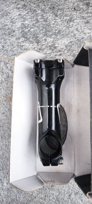 Assessorios de bicicleta  avanço de guiador Scott e eixo da Shimano