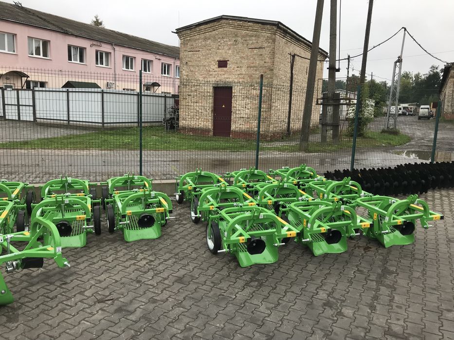 Картоплекопачка навісна Wirax, Bomet. Копач картоплі. Картофлекопалка