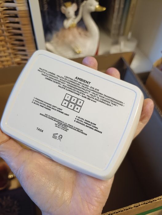 Hourglass Evil Eye Ambient paleta