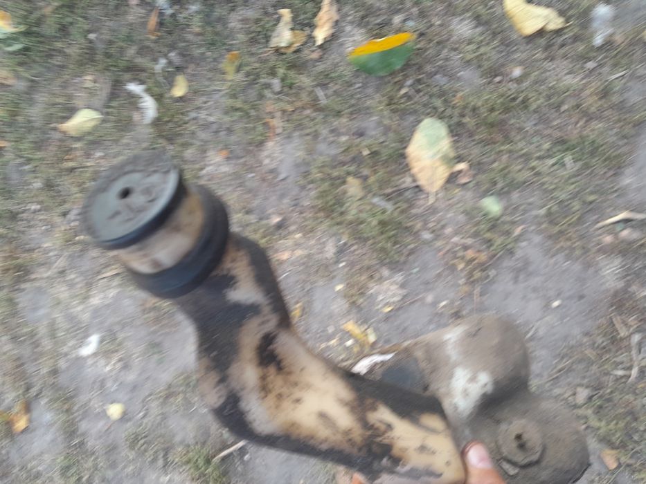 Масляний бачок летс 2