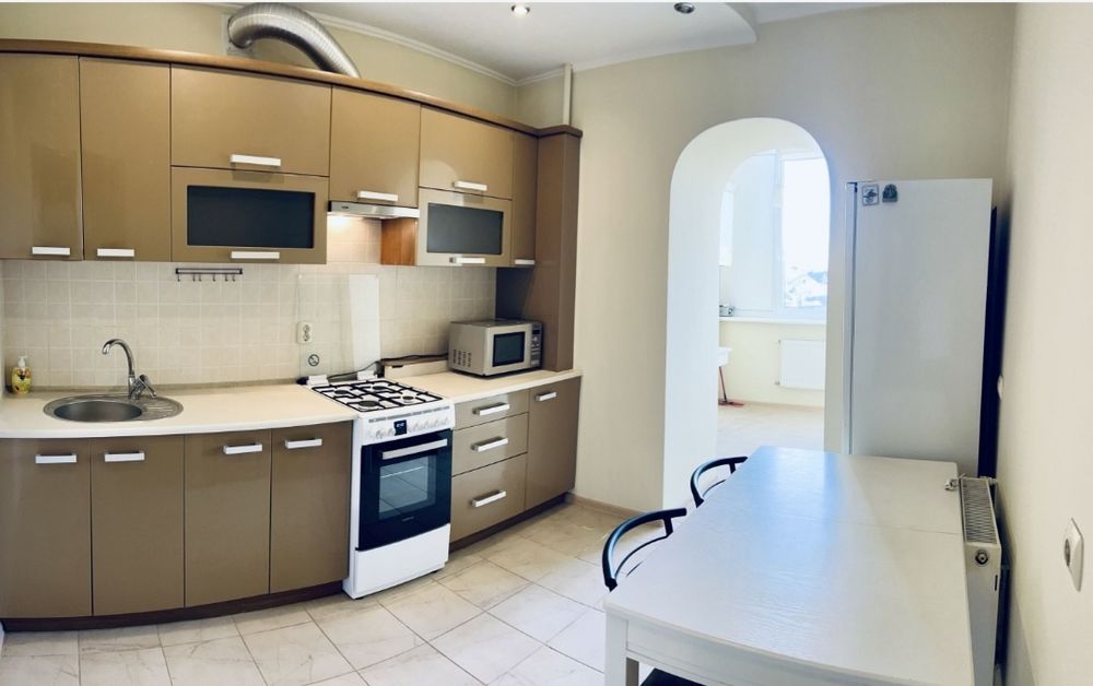 Здаю 1к кв .центр Курінного Чорноти