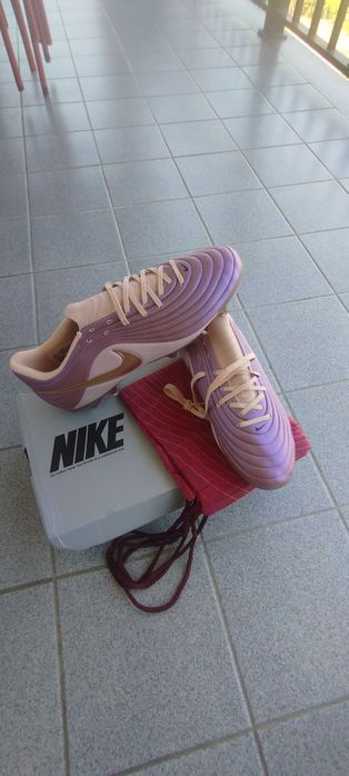 Chuteira Nike tiempo maestro legend
