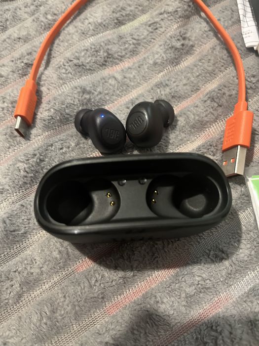 Наушники jbl wave buds