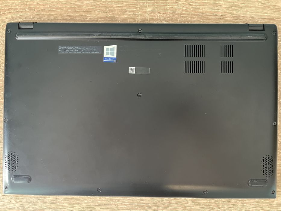 Laptop Asus vivoBook 15