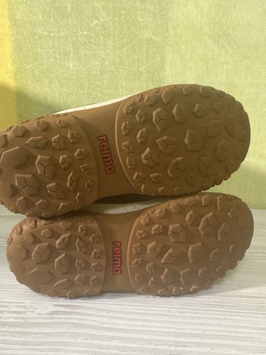 Продам дитяче взуття Reima