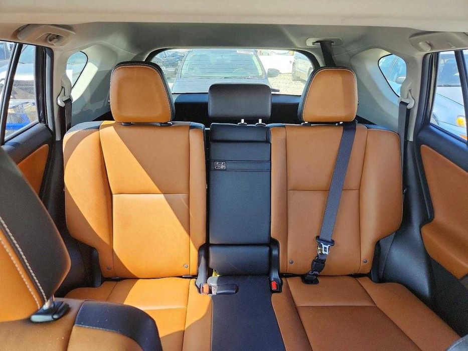 2018 Toyota RAV4 HV LIMITED