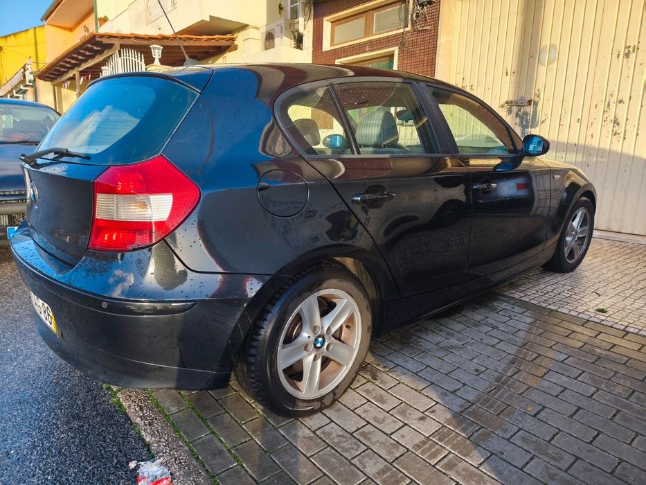 BMW 120D Automático foto 3