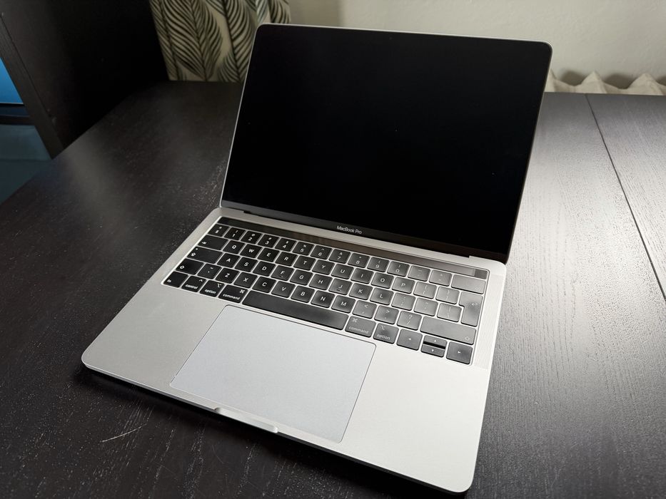 Apple MacBook Pro 13” 2019 | 8GB RAM | SSD 128GB