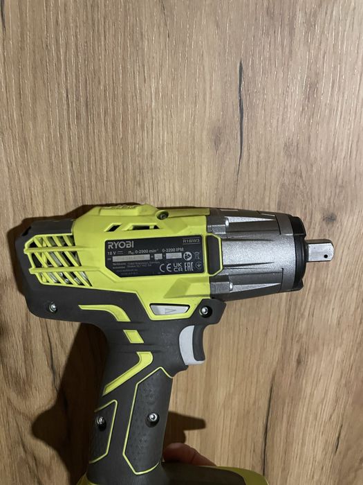 Klucz udarowy Ryobi R18IW3