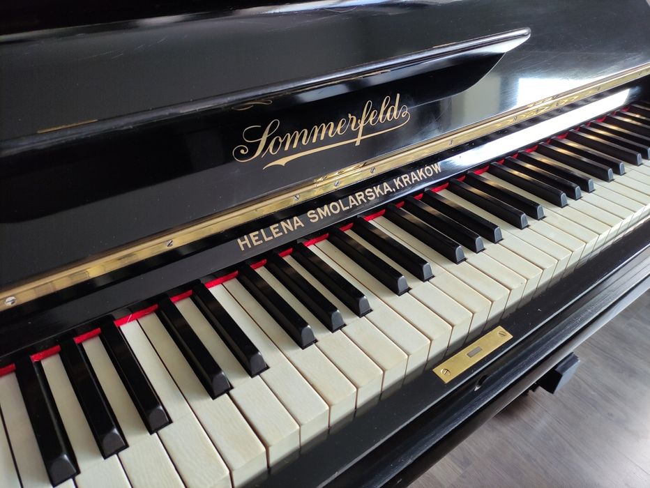 Pianino Sommerfeld, odrestaurowane, gratis ława.