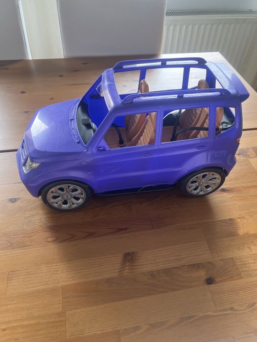 jeep Barbi duże auto