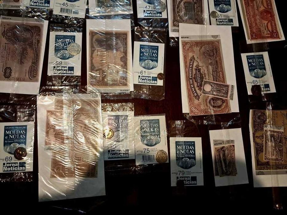 Grande Coleção Moedas e Notas JN
