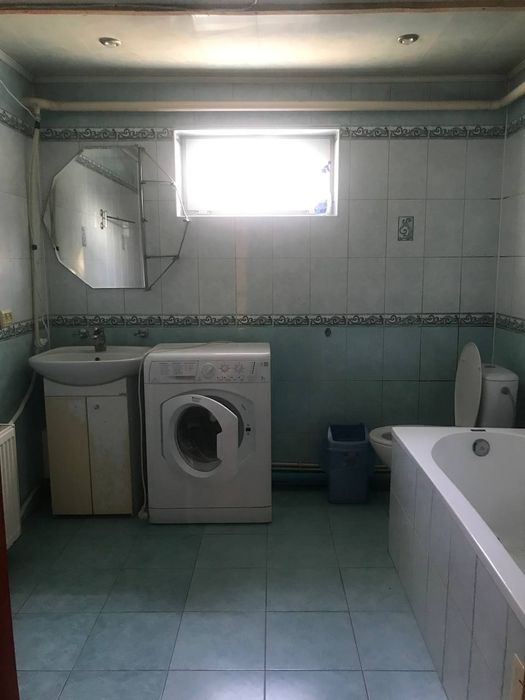 Продається будинок для відпочинку та бізнесу в с.Фастівець